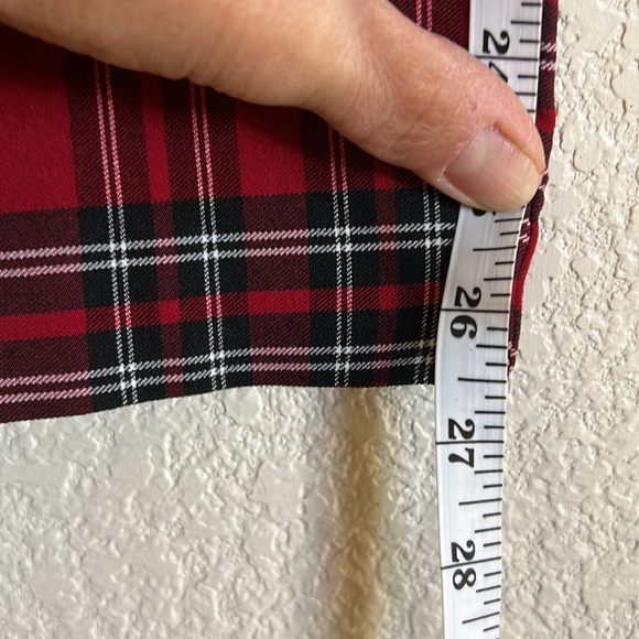LIKE NEW Jules & Leopold size S/P red & black checked straight leg pants. - Picture 6 of 8